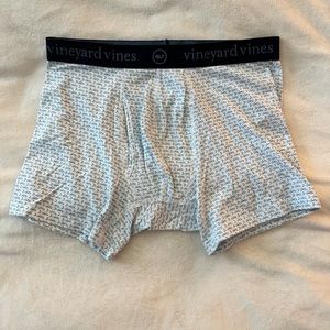 Men’s Vineyard Vines Boxer Briefs - Size Small